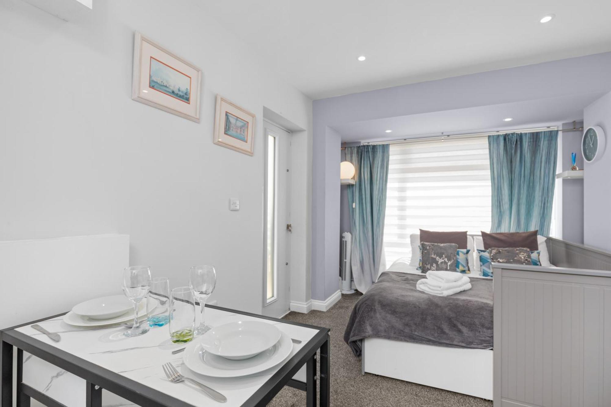 Rottingdean Boutique Studio Apartment By The Sea Brighton Eksteriør billede